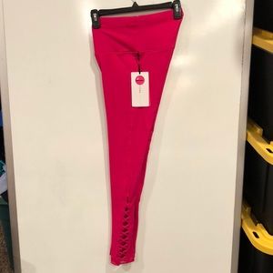 NWT - Yogalicious leggings